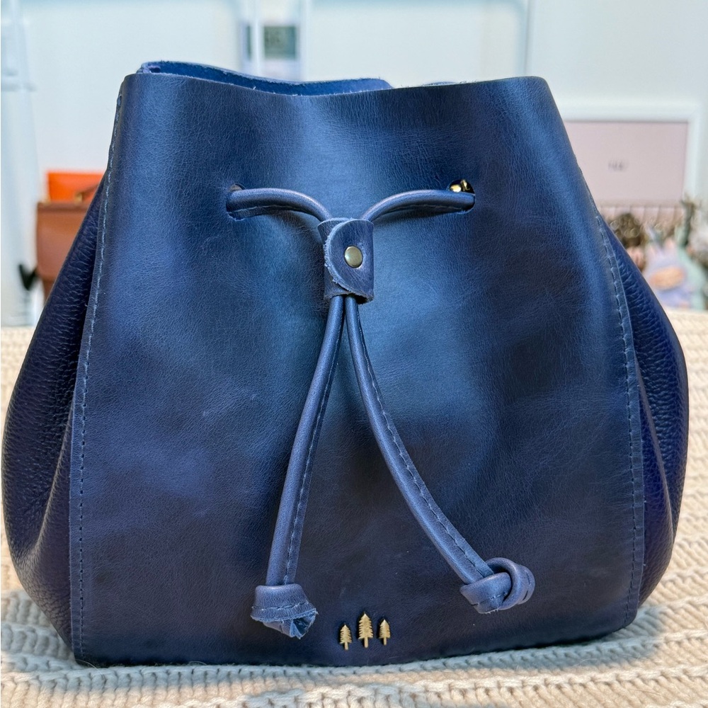 Portland Leather Nest Bucket Bag